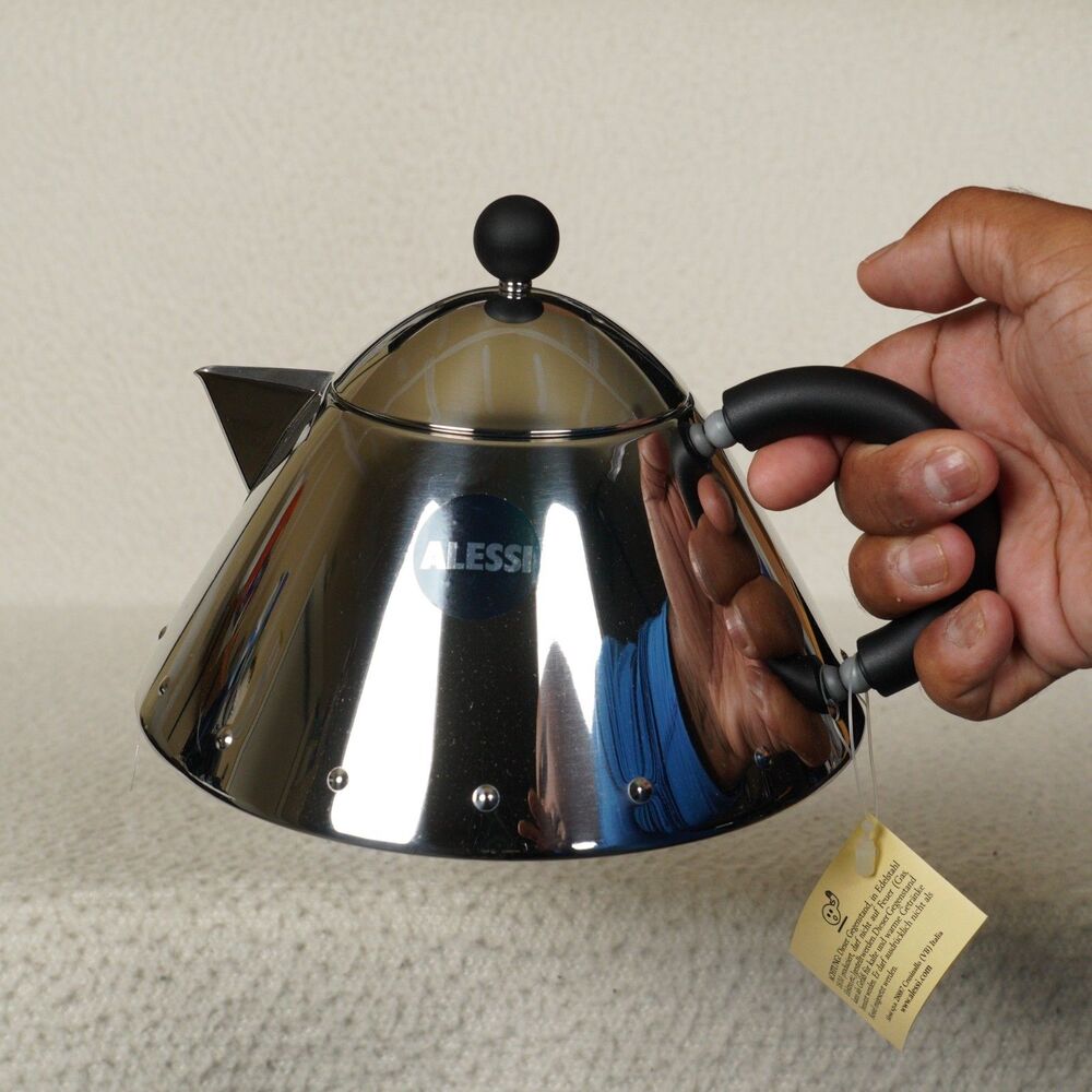 Vintage Alessi MG33 B Teapot Designed by Michael Graves Black Handle and Knob 1L